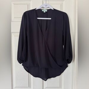 Veronica M Faux Wrap navy Blouse low high hemline size Small NWOT